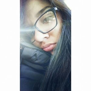 Meet your Posher, Melanie